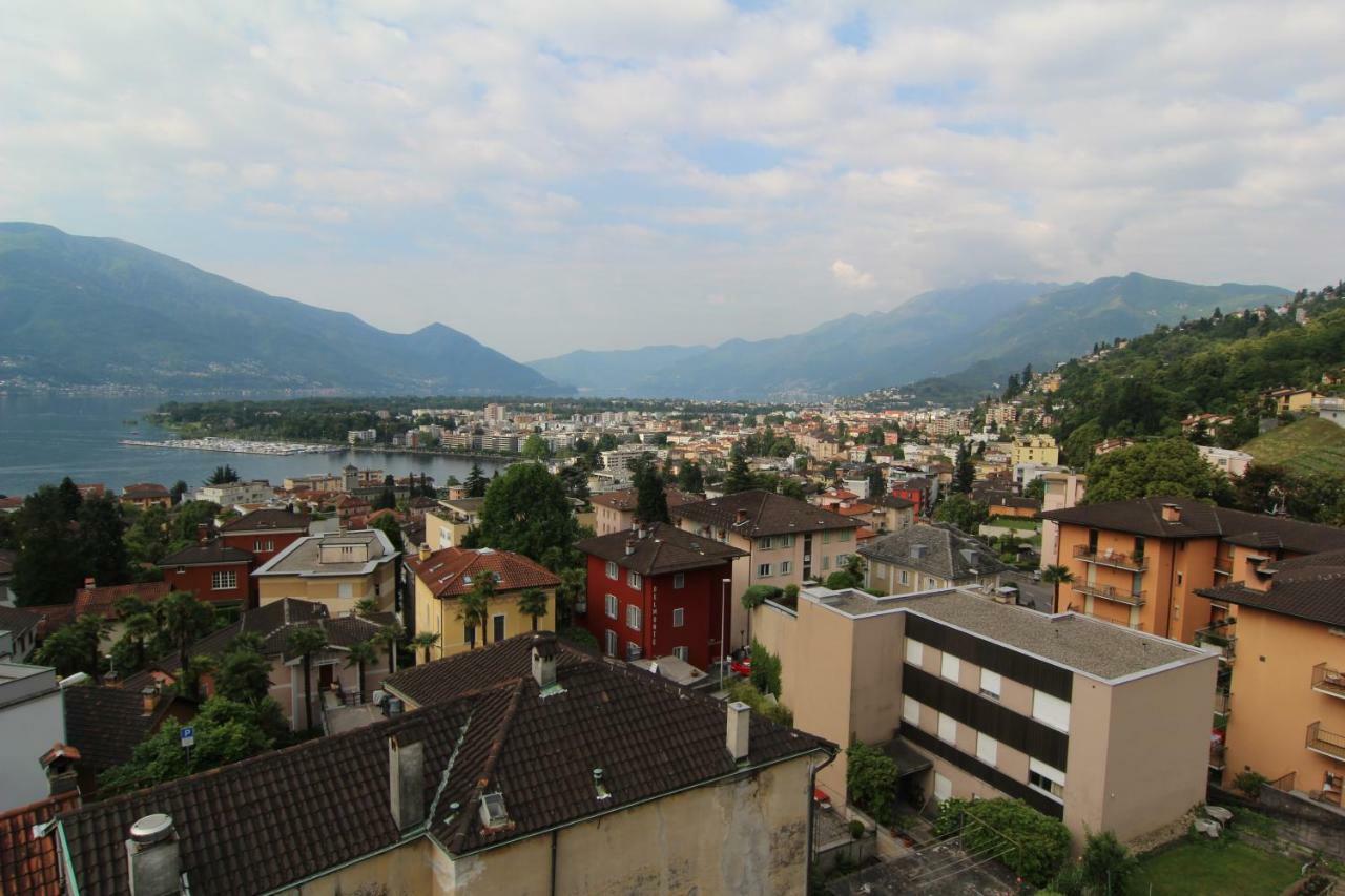 Muralto Lichtdurchflutete Ferienwohnung Mit Panorama-Sicht Und Schwimmbad/Sauna מראה חיצוני תמונה
